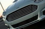 Ford Fusion Hybrid SE 2013 года